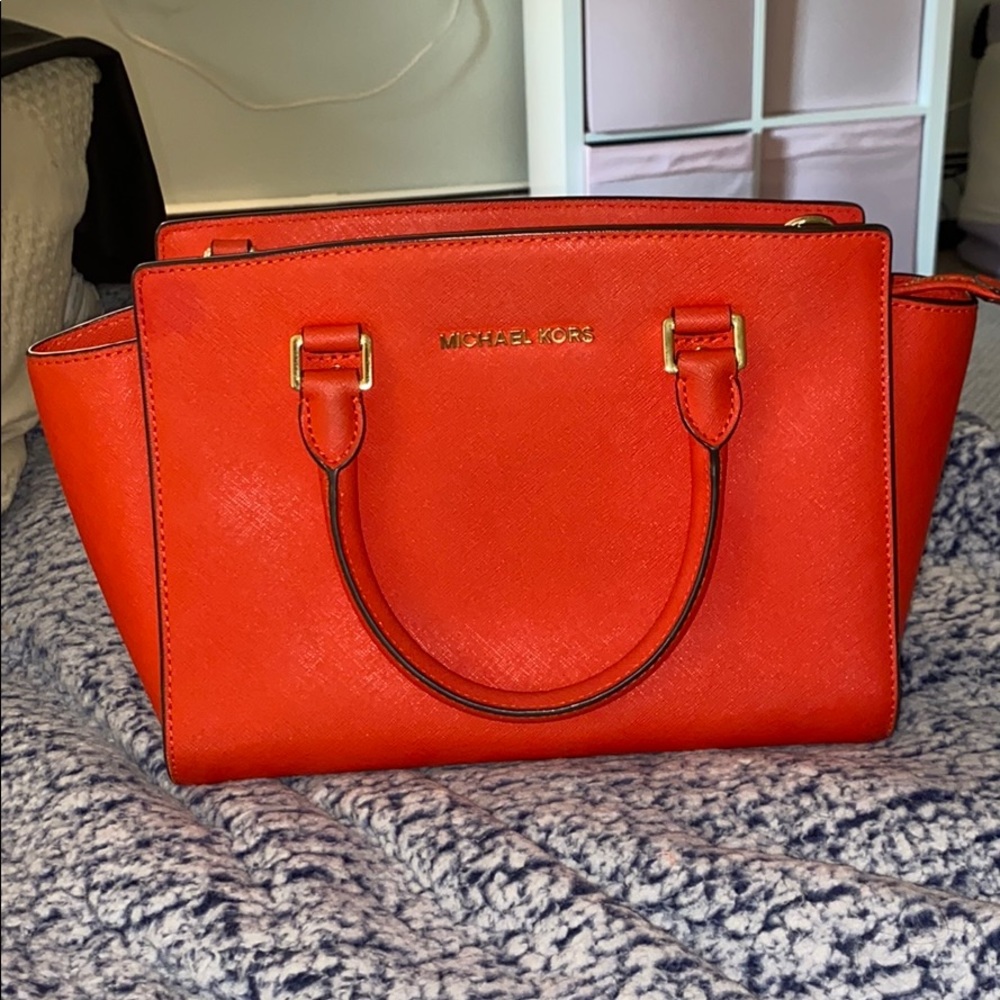 Michael Kors crossbody tote bag.
